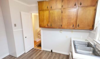 824 MAPLEWOOD Ave, Anniston, AL 36207