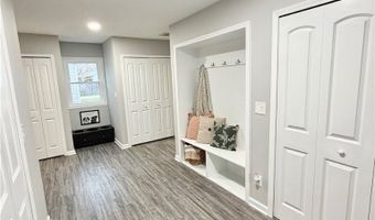 1301 N Main St, Amherst, OH 44001