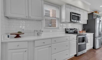 1069 SHORE ACRES Rd, Arnold, MD 21012