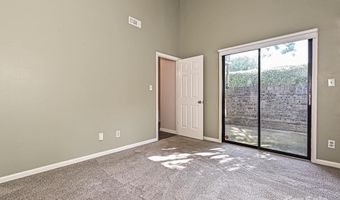 7916 Charter Oak Ln, Charlotte, NC 28226