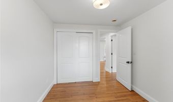 28 Plain St, East Providence, RI 02916