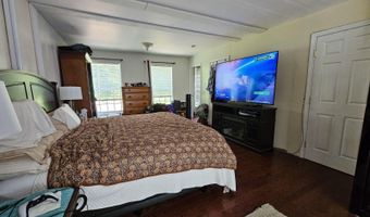 87 E Shore Dr, Acton, ME 04001