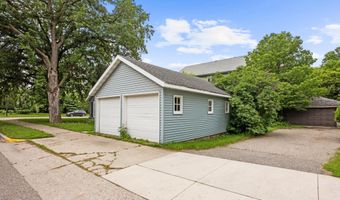321 6th Ave E, Alexandria, MN 56308