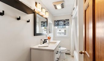 21 Marcia Rd, Wilmington, MA 01887