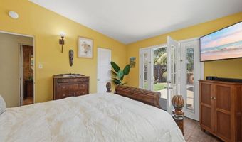 311 Eaton St, Oceanside, CA 92054