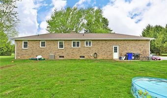 3192 New Milford Rd, Atwater, OH 44201