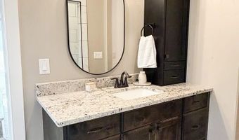 6560 E Crown Cres, Ammon, ID 83406