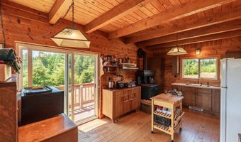 89328 WHISKEY RUN Ln, Bandon, OR 97411