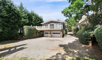 130 W Main St, North Kingstown, RI 02852