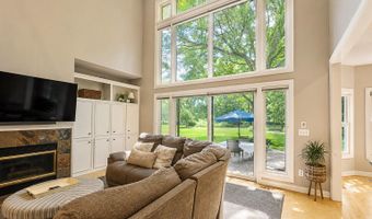7494 Bridle Path Ct SE, Ada, MI 49301