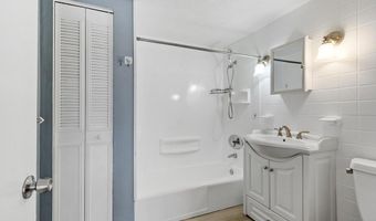 9 Wampus Ave 4, Acton, MA 01720