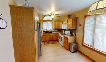 1226 33rd St, Cody, WY 82414