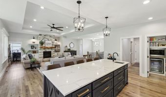 1101 Timber Valley Dr, Polk City, IA 50226