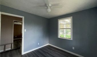 1010 Range St, Alice, TX 78332