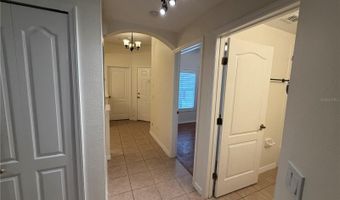 692 SEABROOK Ct 102, Altamonte Springs, FL 32714
