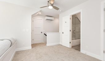 7037 Meadow Gate Dr, Apex, NC 27502