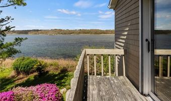 64 Starr Dr, Narragansett, RI 02882