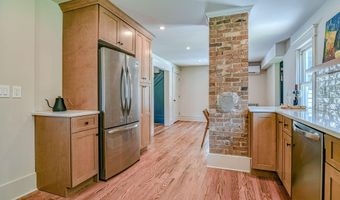 820 NW Dunlewy St NW, Asbury Park, NJ 07712