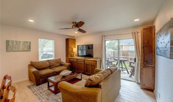 109 Saunders Ln, Aransas Pass, TX 78336