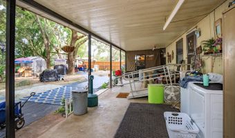 25047 MADISON St, Astatula, FL 34705