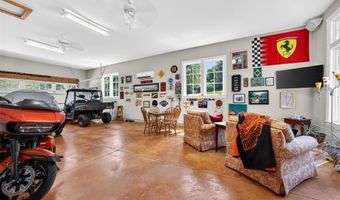 262 Dietrich Rd, Ballwin, MO 63021