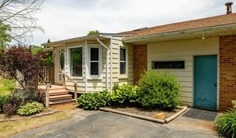 6272 Earhart Rd, Ann Arbor, MI 48105