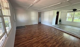 466 E Maple St, Berne, IN 46711