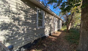 316 Munnerlyn St, Bishopville, SC 29010