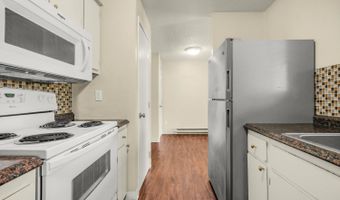 5488 SW ALGER Ave 12, Beaverton, OR 97005
