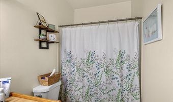 457 C St, Ashland, OR 97520