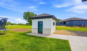 2985 127Th Dr, Amana, IA 52203