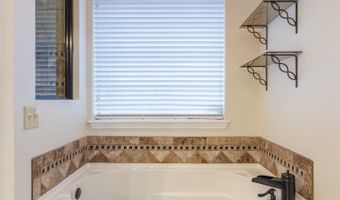 6426 Inverrary Dr, Abilene, TX 79606