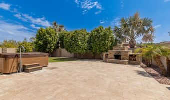 439 E LAS COLINAS Pl, Chandler, AZ 85249