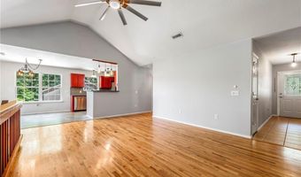 33 Rountree Dr, Bella Vista, AR 72715