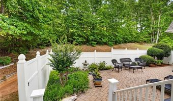 697 Graceland Dr, Asheboro, NC 27205