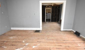 922 W 37th St, Ashtabula, OH 44004