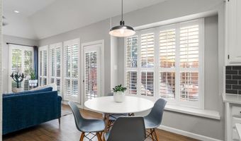 3841 Waterford Dr, Addison, TX 75001