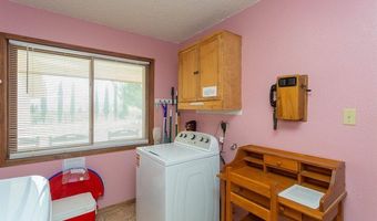 14 Nichol St, Carlsbad, NM 88220