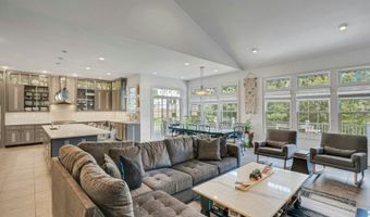18 AVON Rd, Warren, NJ 07059