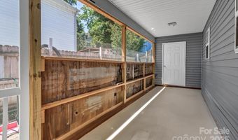2126 Downing St, Charlotte, NC 28205