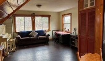 20 Monument Rd, Abbot, ME 04406