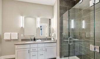 145 Biltmore Ave 205, Asheville, NC 28801