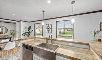 11700 Danton Dr, Allendale, MI 49401
