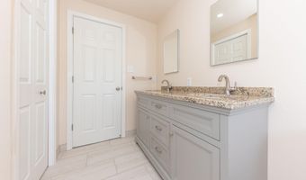 1520 Traver Rd, Ann Arbor, MI 48105