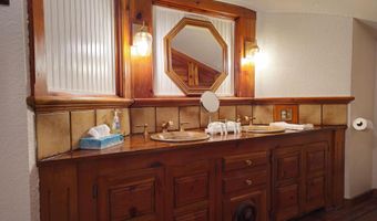 11 N Spring St, Eureka, NV 89316