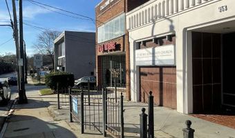 957 M L King Jr Dr NW, Atlanta, GA 30314