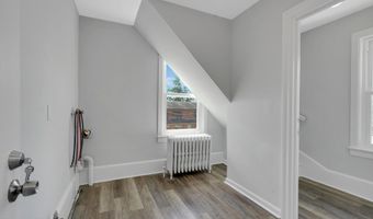 121 E Browning Rd, Bellmawr, NJ 08031