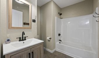 217 Masters Ln, Bean Station, TN 37708