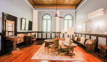 414 Broad St, Bainbridge, GA 39819