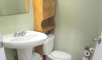 5035 AMERICANA Dr, Annandale, VA 22003